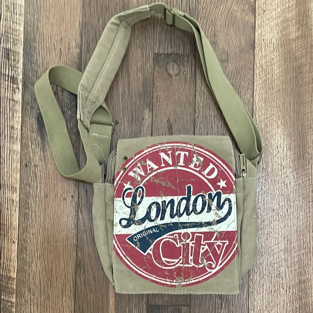 NEW Robin Ruth London WANTED messenger bag